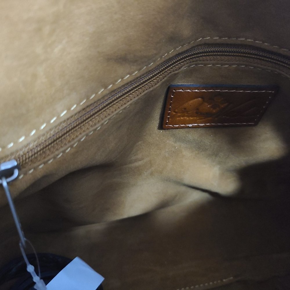 Patricia Nash Tote Bag - Picture 8 of 10
